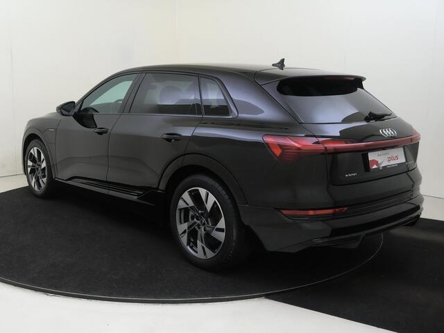 Audi e-tron 50 quattro S edition 71 kWh | SoH 100% | Bang & Olufsen | Parkeerassistent | Navigatie Plus | Stoelverwarming | Sfeerverlichting | Achteruitrijcamera |