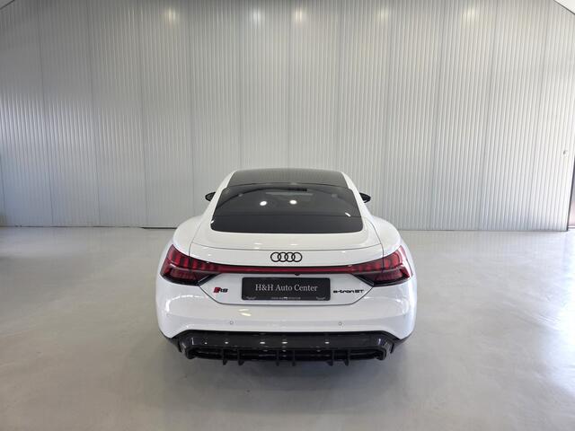 Audi e-tron GT RS 93 kWh