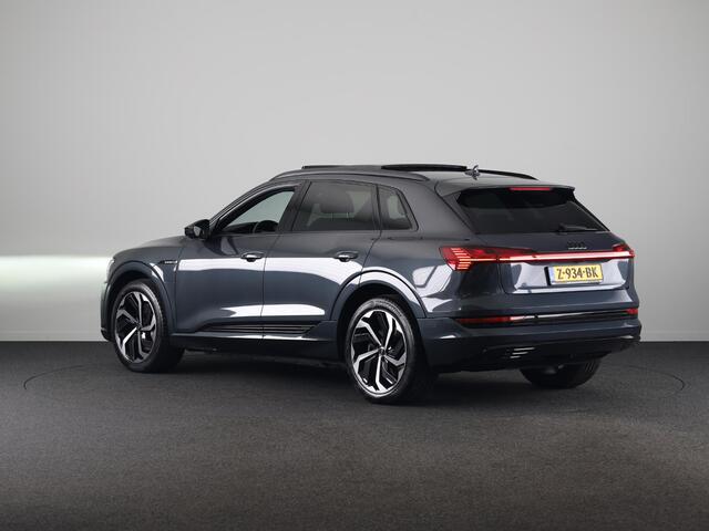 Audi e-tron 50 quattro S edition 71 kWh 313pk | Panoramdak | Elektrisch verstelbare stoelen met geheugen | B&O Soundsystem | Head up Display | Parkeercamera