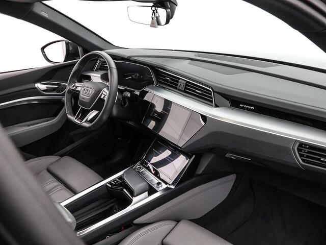 Audi e-tron 55 Quattro S Edition 95 kWh 408pk · Panoramadak · 360 Camera · Luchtvering · Elek. Stoelen + Geheugen Bestuurder · Apple/Android Car Play ·