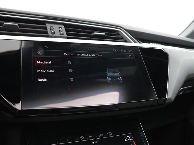 Audi e-tron 55 Quattro S Edition 95 kWh 408pk · Panoramadak · 360 Camera · Luchtvering · Elek. Stoelen + Geheugen Bestuurder · Apple/Android Car Play ·