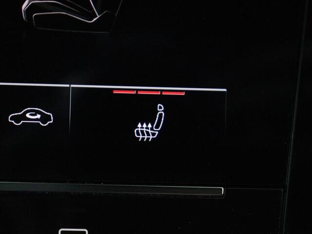 Audi e-tron Sportback 50 quattro S edition 71 kWh | SOH 90.4 | Panoramadak | Adaptive cruise | Matrix LED | Elek. Stoelen | Memory | Stoelverwarming | Camera | DAB |