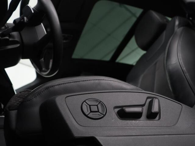 Audi e-tron Sportback 50 quattro S edition 71 kWh | SOH 90.4 | Panoramadak | Adaptive cruise | Matrix LED | Elek. Stoelen | Memory | Stoelverwarming | Camera | DAB |
