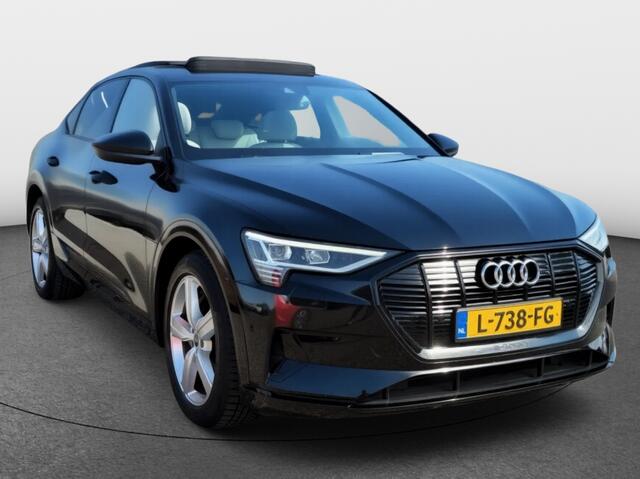 Audi e-tron Sportback 55 quattro Business edition+ | Panoramadak | Leder | Camera