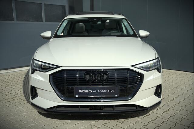 Audi e-tron e-tron 55 quattro advanced Pro Line Plus 95 kWh | Panoramadak | Bang & Olufsen | Stoelkoeling | Stoelverwarming | Massage | Head-Up Display | 360 Camera | Matrix LED | Luchtvering | Memory Seats | Elektrisch Verstelbare Stoelen |