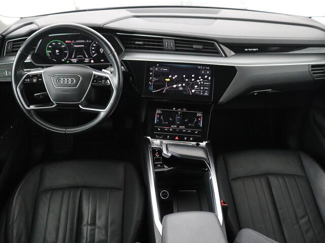 Audi e-tron e-tron 50 quattro Launch edition plus 71 kWh | SOH 90.6 | Panoramadak | Luchtvering | Adaptive cruise | Leder | Carplay | Memory | Stoelverwarming | Navi. Full map | PDC