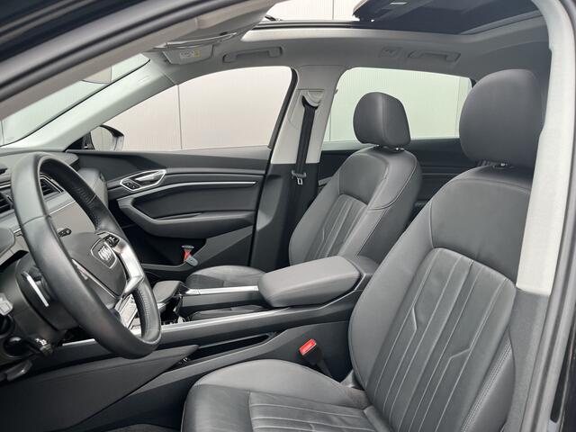 Audi e-tron e-tron 50 quattro Launch edition plus 71 kWh / SOH 94%/ AUTOMAAT/ 313PK/ LEER/ PANO/ LUCHTVERING/ MEMORY SEAT/ PARK.SENSOR.V+A/ STOELVERWARM./ ACC/ SMARTPHONE INTERFACE/ KEYLESS/ ELEK.ACHTERKLEP/ RADIO/ NAVI/ CLIMA/ LED/ 20'' LMV