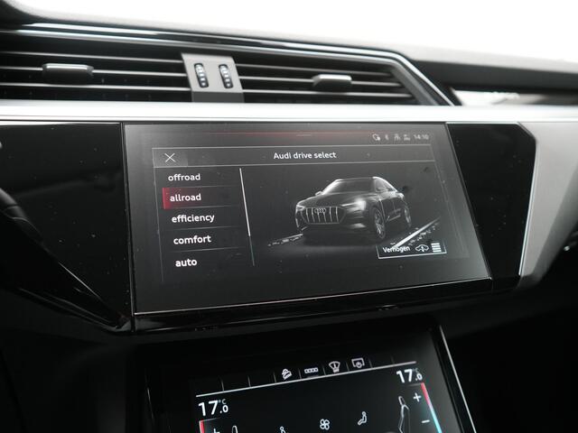 Audi e-tron Sportback 50 Quattro S Line 71 kWh 313pk Dealer O.H. | Luchtvering | Adaptive Cruise | Nachtzicht | Head Up | Camera | Alcantara Sportstoelen Verwarmd | Keyless | 20"L.M | Navigatie | DAB | Virtual Cockpit |