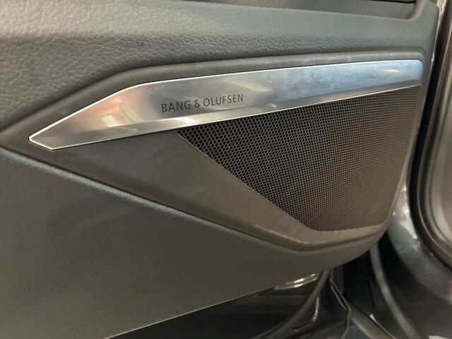 Audi e-tron 55 Quattro S edition 95 kWh 408pk · SOH 96,8% · Panoramadak · 360 Camera · Luchtvering · Head-Up Display · B&O Sound · Matrix LED ·