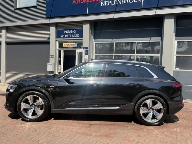 Audi e-tron e-tron 55 quattro advanced 95 kWh Panodak,Trekhaak,Navi,Clima 408pk Dealer onderhouden