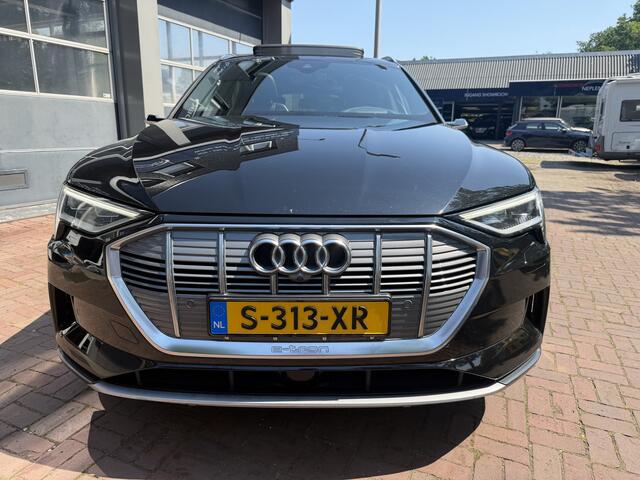 Audi e-tron e-tron 55 quattro advanced 95 kWh Panodak,Trekhaak,Navi,Clima 408pk Dealer onderhouden