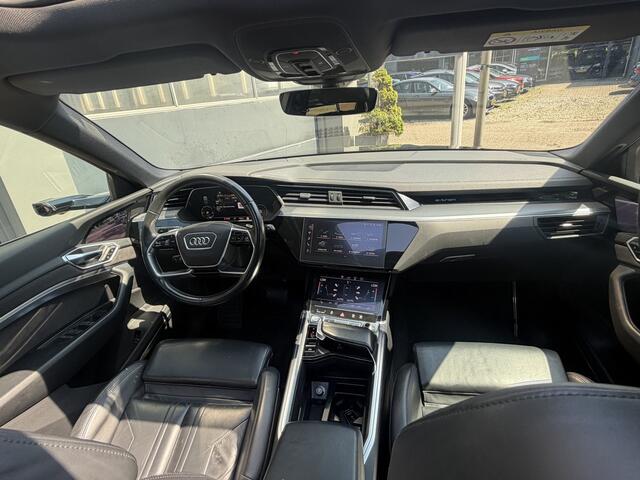 Audi e-tron e-tron 55 quattro advanced 95 kWh Panodak,Trekhaak,Navi,Clima 408pk Dealer onderhouden