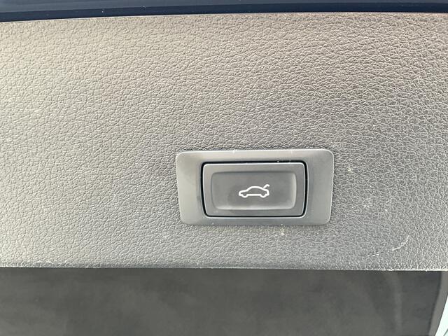 Audi e-tron 50 Quattro 94% SOH Sportback Business | Pano | Leer