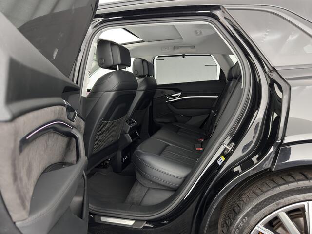 Audi e-tron 55 quattro advanced 95 kWh [ 3-Fase ] (INCL.BTW) (INCL-BTW) *PANO | DIGITAL-MIRRORS | HEAD-UP | LEATHER-ALCANTARA | BANG&OLUFSEN | ADAPTIVE-CRUISE | FULL-LED | DIGI-COCKPIT | KEYLESS | MEMORY-PACK | TOP-VIEW | 22''ALU*