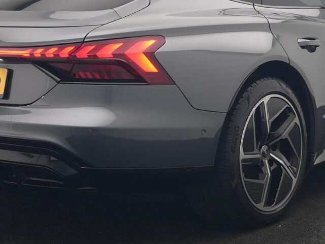 Audi e-tron GT 93 kWh 476pk Dealer O.H | Panodak | Head Up | Adaptive Cruise | 360 Camera | Laser LED | Bang & Olufsen | Lederen Sportstoelen Memory & Ventilatie | Keyless | Blis | Stuur & Stoelen Verwarmd | Navigatie | Virtual | DAB | 20"L.M |