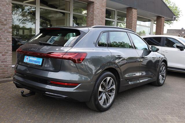 Audi e-tron 55 quattro S Line 95 kWh 360-CAMERA LEER/ALCANTARA TREKHAAK-AFN VIRTUAL-COCKPIT LUCHTVERING CARPLAY MEMORY NAVI DAB STOELVERWARMING 2xPDC CRUISE CLIMA 20"LMV