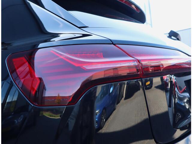 Audi e-tron e-tron 55 quattro advanced Pro Line Plus 95 kWh | Pano | Trekhaak | ACC | Leer
