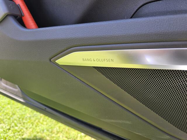 Audi e-tron Sportback 55 quattro S Line | Trekhaak | Schuifdak | Luxe stoelen