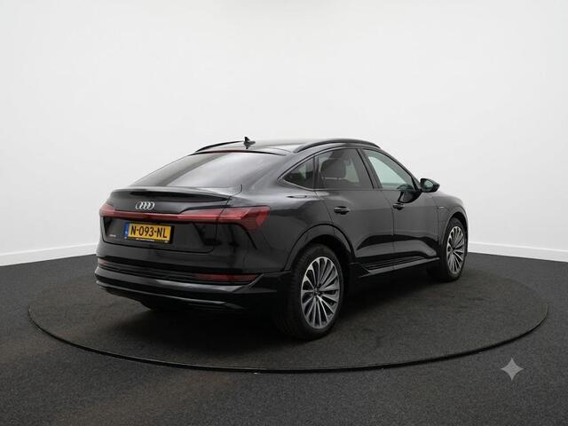 Audi e-tron Sportback 55 quattro Business edition Plus 95 kWh 408pk | Panoramadak | Lederen bekleding | Elektrisch verstelbare voorstoelen | Parkeercamera |