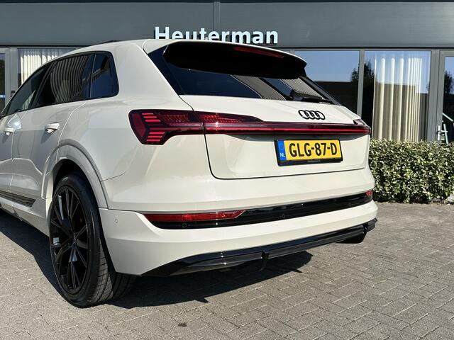 Audi e-tron Quattro S line/Pano/B&O/Nachtzicht/96%SOH/Krijt Audi e-tron Quattro S line/ Pano/ B&O/ Nachtzicht/ Krijt