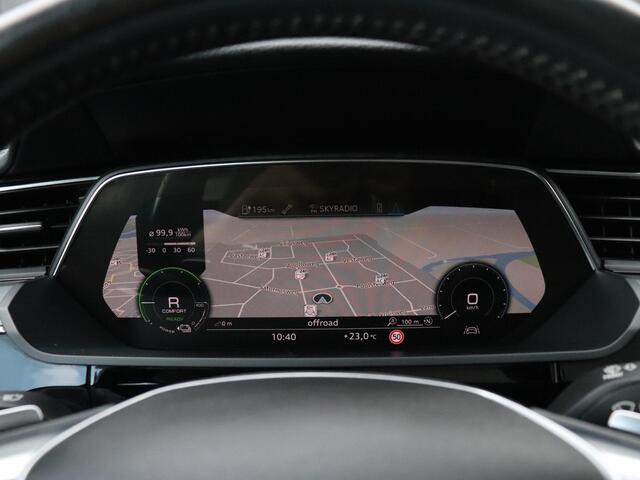 Audi e-tron e-tron 50 quattro Launch edition plus 71 kWh | LEDER | MEMORY | PANO-DAK | CAMERA | TREKHAAK | ADAPT. CRUISE | NAVI | APPLE CARPLAY |