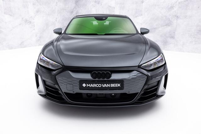Audi e-tron GT RS 93 kWh | Achterassturing | Carbonpakket | Stoelventilatie | Massage | 21"