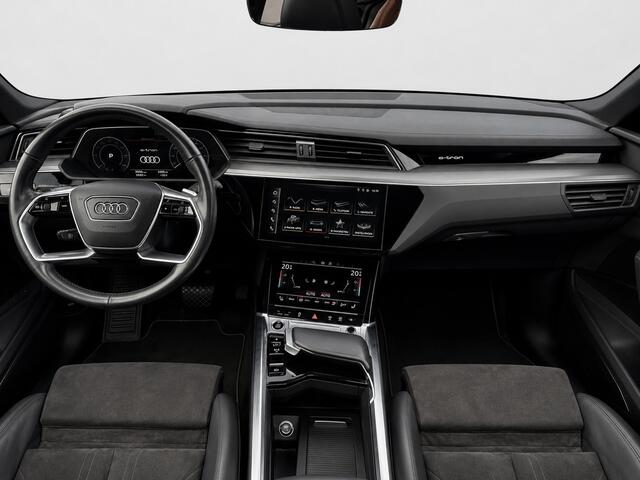 Audi e-tron 55 Quattro S Black optic Plus 95 kWh- Bang Olufsen, Memory, Panoramadak, Trekhaak, Luchtvering