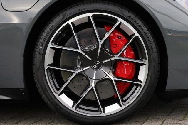 Audi e-tron GT RS Carbon l Keramisch l Massage l Vierwielsturing
