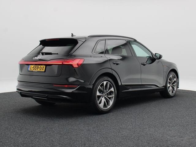 Audi e-tron 55 quattro S edition 95 kWh 408 Pk | Stoelverwarming | Panoramadak | Luchtvering | Adaptive Cruise | Camera | CarPlay | 20 inch | 93.779 Km !!