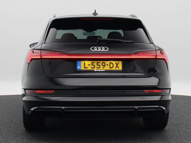 Audi e-tron 55 quattro S edition 95 kWh 408 Pk | Stoelverwarming | Panoramadak | Luchtvering | Adaptive Cruise | Camera | CarPlay | 20 inch | 93.779 Km !!