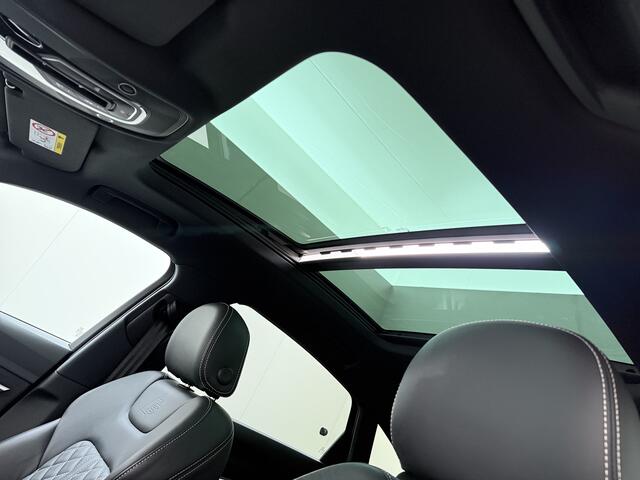 Audi e-tron Sportback 55 Quattro 408PK S-Line Edition 95kWh Panoramadak Adap.Cruise Camera Leder+Verwarmd B&O-Audio Elek.Stoelen Memory Navi Apple Carplay Android Auto SOH 91% AWD Lmv 22" Elek.Achterklep Privacy Glas Isofix 4WD Origineel Nederlandse Auto