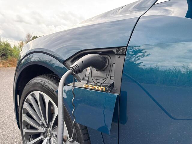 Audi e-tron E-tron 55 Quattro 95 kWh S-Line ? Pano ? B&O ? ACC