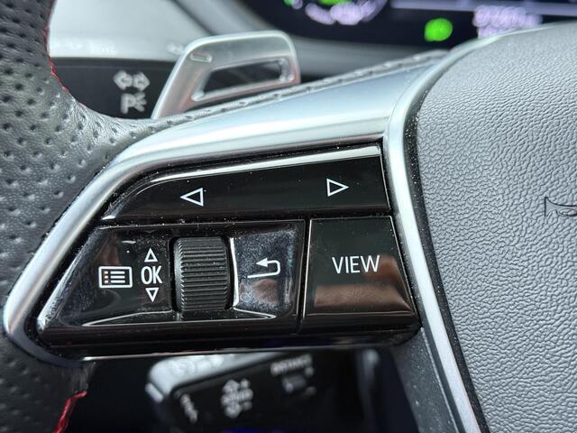 Audi e-tron RS GT 93 kWh | 598 PK | SoH 100% | Automaat | Adaptive Cruise Control | Keramische remschijven | Head-up Display | 360 graden camera | Stoelverwarming + verkoeling + massage | Carbon delen exterieur + Interieur | S Line |