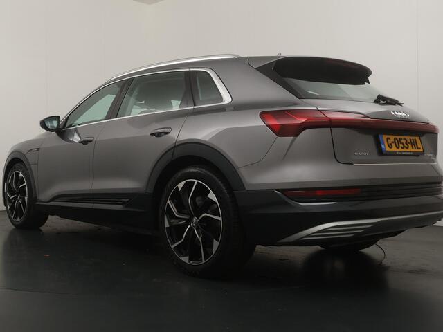 Audi e-tron e-tron 55 quattro advanced 95 kWh - Schuifdak - Lederen bekleding - Stoelverwarming