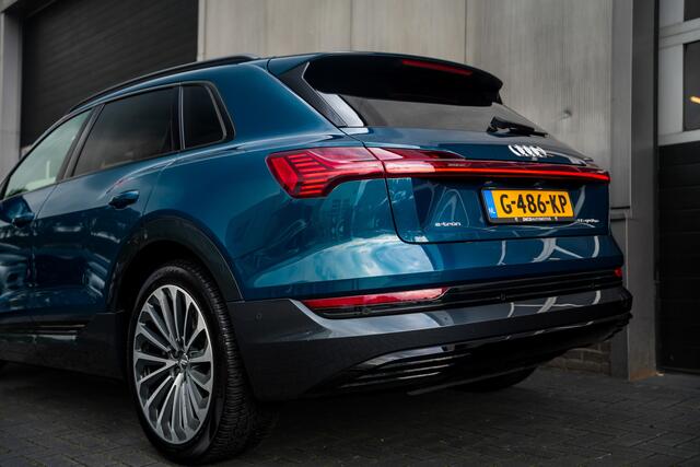Audi e-tron 55 Quattro 408 pk Advanced 95 kWh Audi-Design / NL-Auto/ Soft-Close/ Pano-Dak/ Matrix-Led/ Lucht-Vering/ 360-Camera/ Adap.Cruise/ B&O-Sound /Marge-Auto 21'' LMV