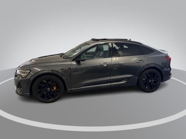 Audi e-tron Sportback 55 Quattro S edition 95 kWh 408pk · Panoramadak · Luchtvering · Virtual Mirror's · 360 Camera · Apple/Android Cra Play · Head-Up · 21'' Inch ·