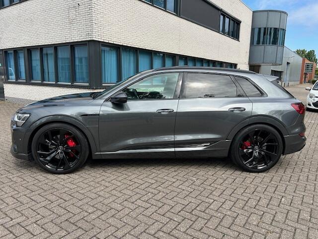 Audi e-tron e-tron 50 q L Ed Bl S-LINE PANO CARPLAY NAP!
