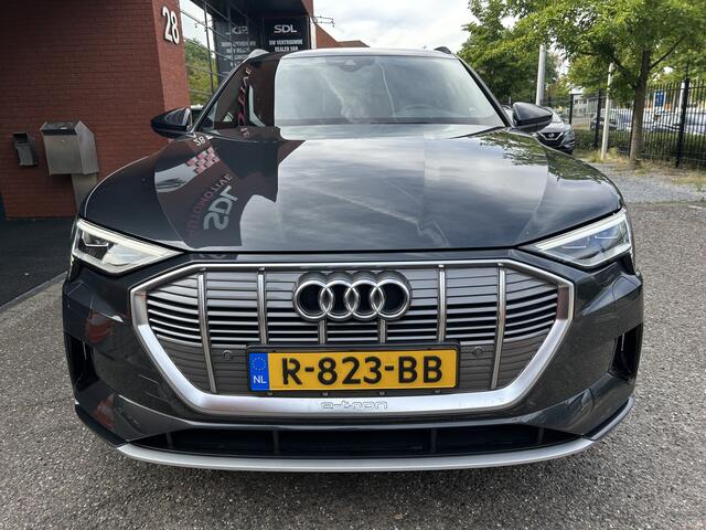 Audi e-tron 55 quattro Advanced edition Plus 95 kWh DEALER ONDERHOUDEN!! // PANO/SCHUIFKANTELDAK // FULL LED // NAVI + CARPLAY // MEMORY // CAMERA // PDC V+A // ADAPTIVE CRUISE