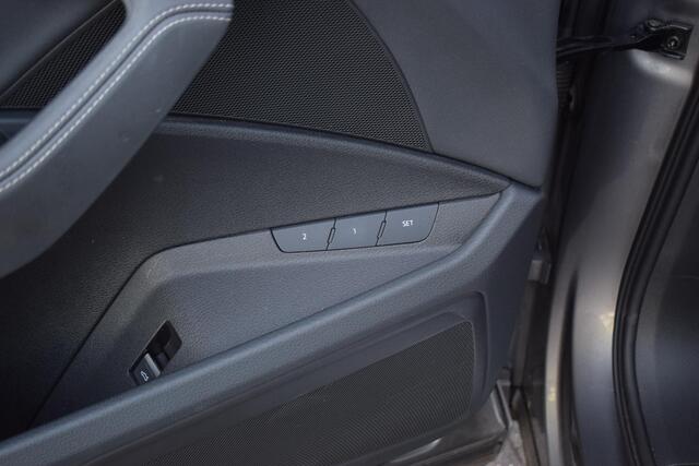 Audi e-tron Sportback 50 quattro Business edition Plus 71 kWh | Pano | Leer | Memory | 21" LM | Stoelverwarming