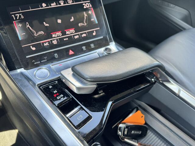 Audi e-tron e-tron 55 Quattro advanced 95 kWh*87%SOH*EXPORT*