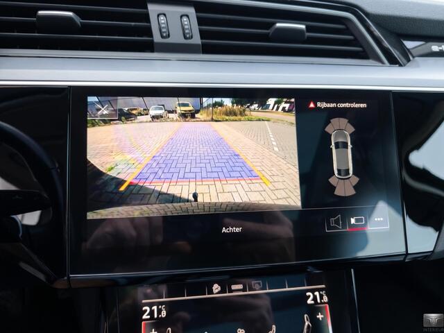 Audi e-tron Sportback 55 quattro Business edition Plus 95 kWh 408PK | Panorama dak | Trekhaak | Stoelverwarming | Achteruitrijcamera |