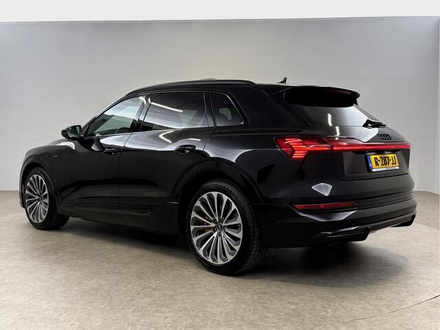 Audi e-tron 55 Quattro S-line 95 kWh Black optic | Snelladen | SOH 93% | Pano | Virtual | Camera | Memory | Sfeer | Carplay