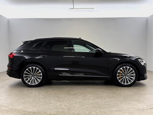 Audi e-tron 55 Quattro S-line 95 kWh Black optic | Snelladen | SOH 93% | Pano | Virtual | Camera | Memory | Sfeer | Carplay