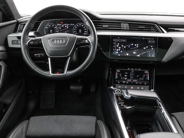 Audi e-tron 55 408pk Quattro S edition 95 kWh · SOH 97% · Panoramadak · Camera · Luchtvering · Elek. Achterklep · 20'' Inch ·