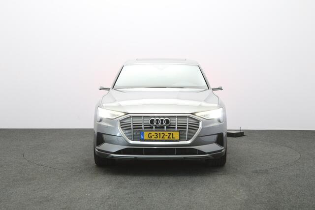 Audi e-tron e-tron 55 Quattro Advanced 95 kWh 408 PK, SOH 90 %, Panoramadak, Leder, S-Line Int, B&O Sound, 360 Camera