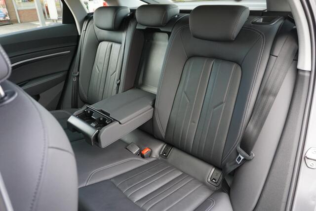 Audi e-tron Sportback 55 quattro Business edition Plus 95 kWh | trekhaak | PANO | 91% soh | luchtvering