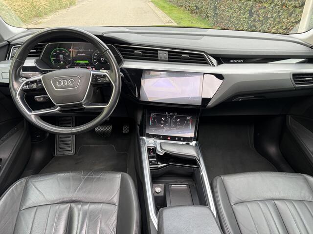 Audi e-tron 50 quattro Business edition Plus 71 kWh / AUTOMAAT / PANORMADAK / TREKHAAK / NAVI / MEMORY / 88dkm!