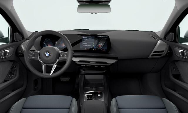BMW 1-SERIE 120 | M Sport Design | 18'' | Harman/Kardon | Camera | Stoelverw. | Driv. Ass. | Comf. Acc. | Adapt. LED | Sportstoel.