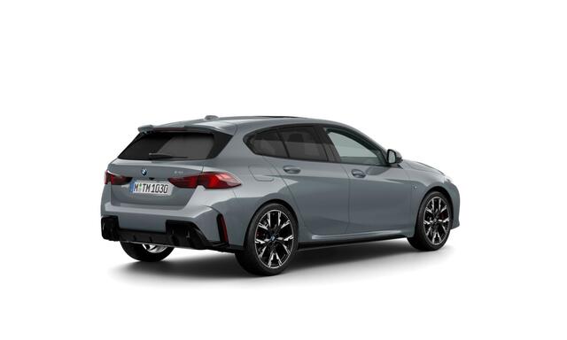 BMW 1-SERIE 120 | M Sport Pro | 19'' | Harman/Kardon | Park. + Driv. Prof. | Panorama. | Head-Up | | Adapt. LED | Sportstoel. | Stoel + Stuurverw. | Getint glas | Comf. Acc.