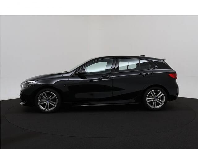 BMW 1-SERIE 118i 5-deurs 118i High Executive M Sport 2024 km 4400 NIEUW !!
